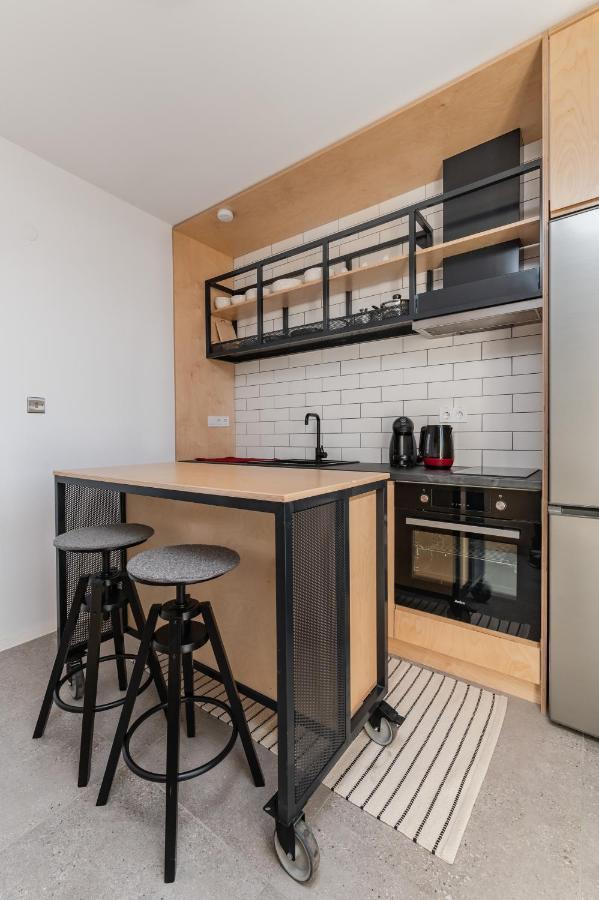 Industrial 2-Bdr Flat By The National Stadium صوفيا المظهر الخارجي الصورة